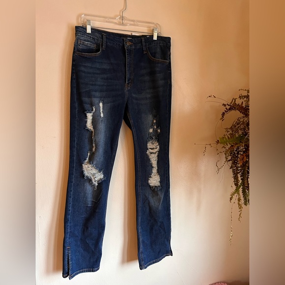 High Rise Jeans - Picture 2 of 4